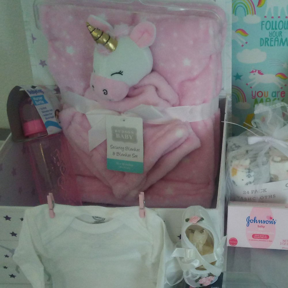 It's Magical! Fairy Tale Princess Gift Box - Picture 3 of 8